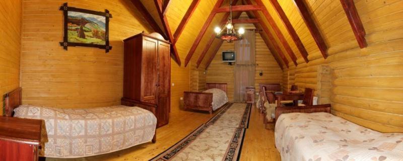 Норіс Hotel Migovo Ngoại thất bức ảnh