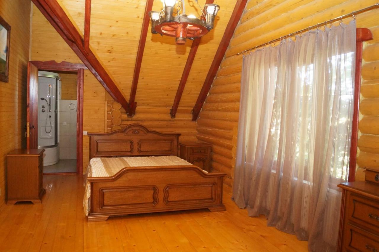 Норіс Hotel Migovo Ngoại thất bức ảnh