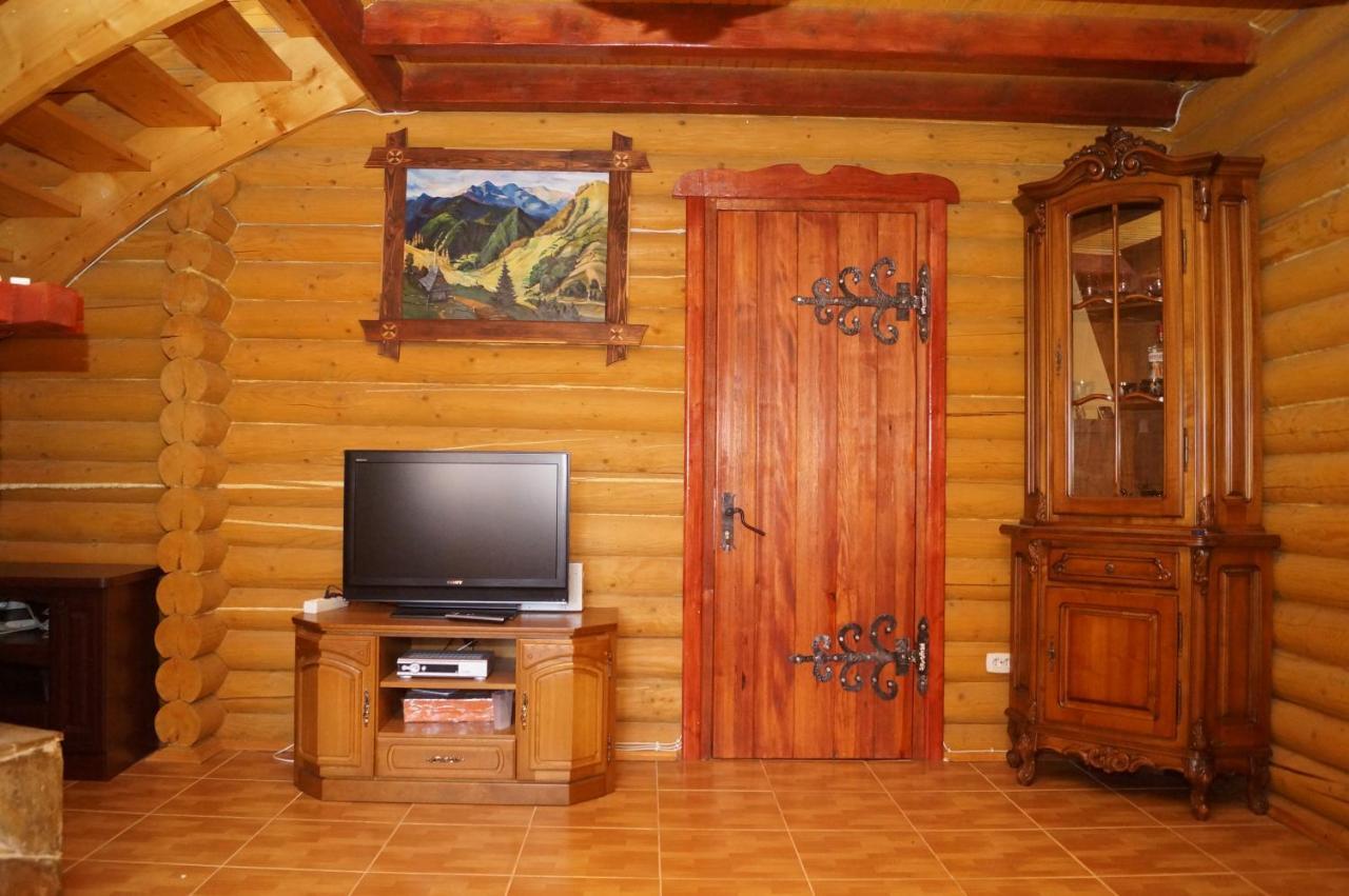 Норіс Hotel Migovo Ngoại thất bức ảnh