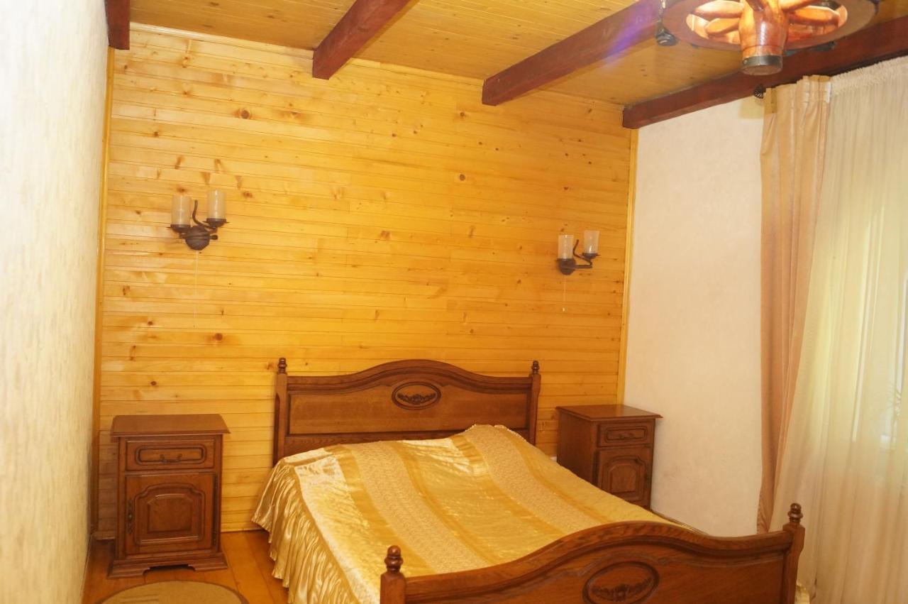 Норіс Hotel Migovo Ngoại thất bức ảnh